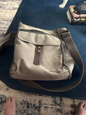 CargoIt Crossbody